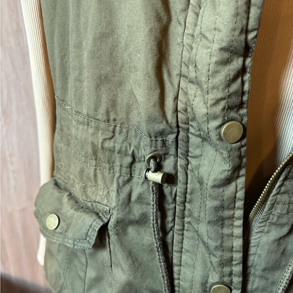 Snobbish Olive Army Green Women's Lined Vest - Picture 4 of 9
